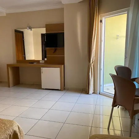 מלון House